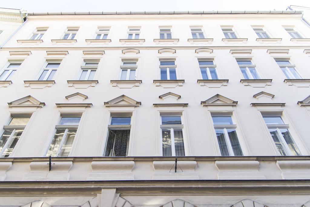 Real Apartments Museum Budapest Luaran gambar